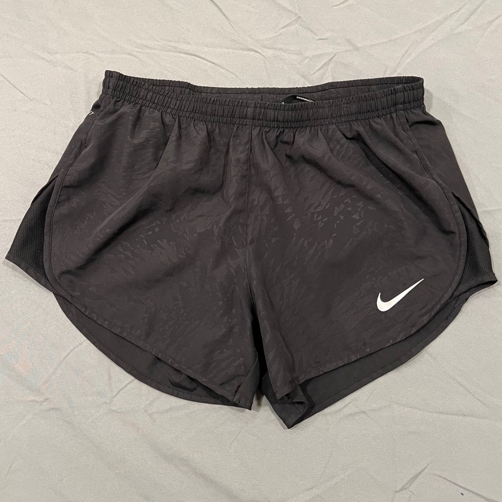 Nike Dri-FIT Running Shorts Womens Small Black Tonal Camo Zipper Pocket Athletic